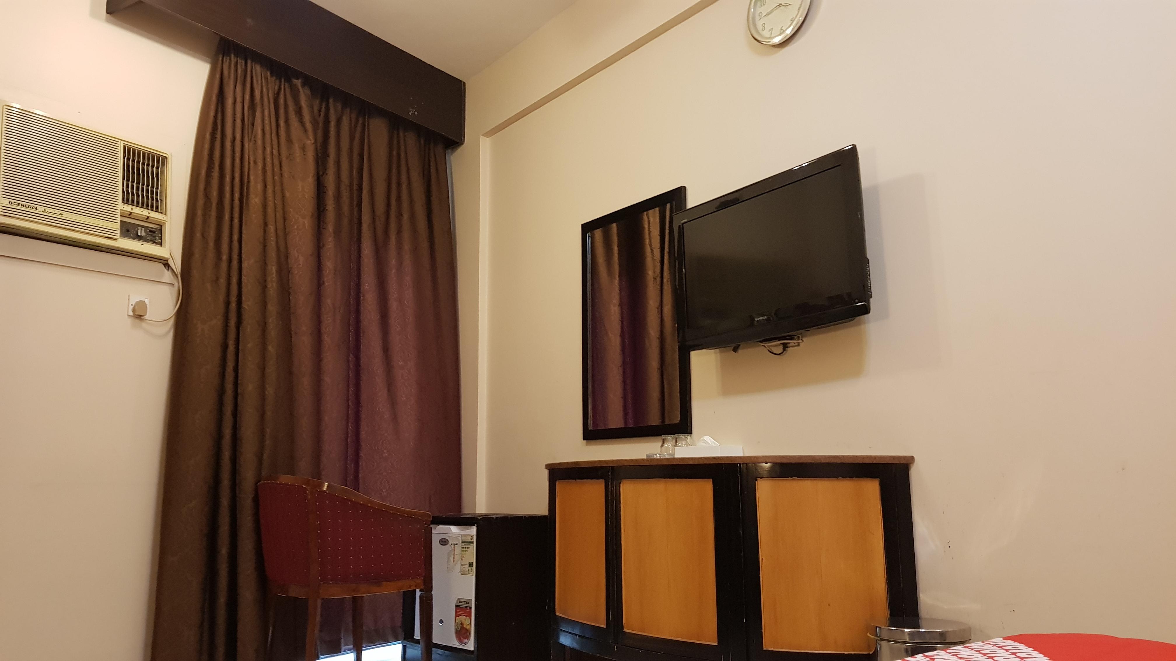 OYO 491 Rahab Hotel Dubai Bagian luar foto